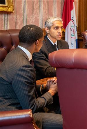 U.S. Surgeon General meets with CMSD students regarding mental health